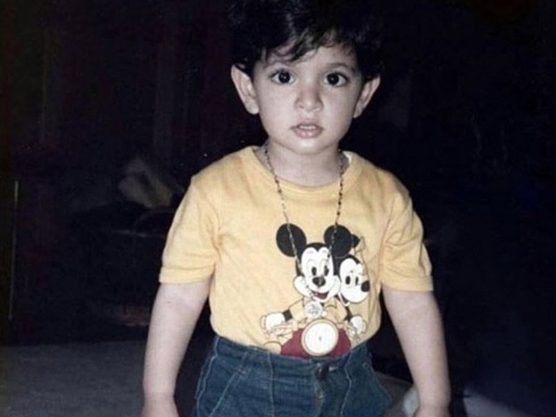 الكشف عن صورة من طفولة الشيخ حمدان